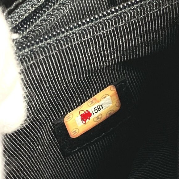 CHANEL A08036 CC CC Mark logo Tote Bag Chain Shoulder Bag enamel Black/Gold - Picture 13 of 16